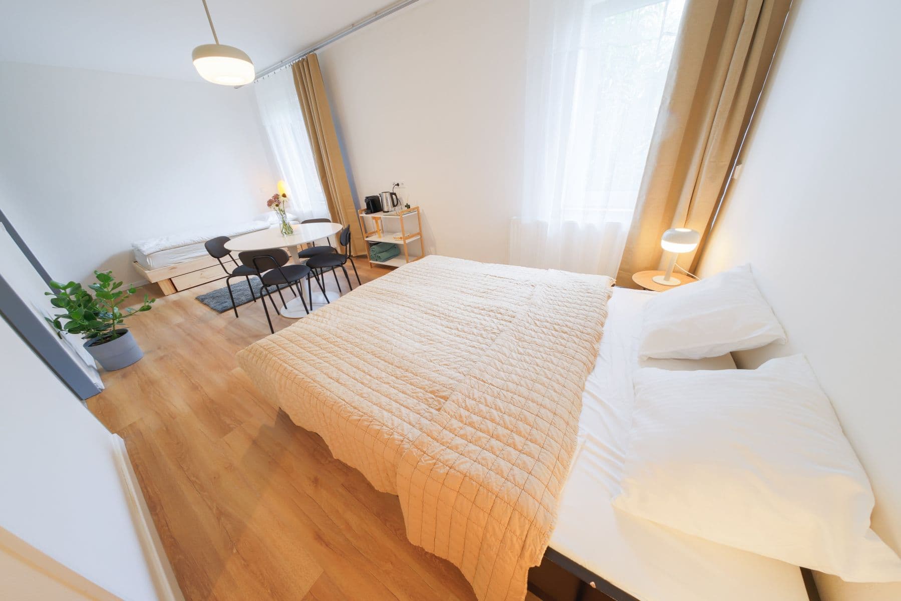 Prenájom bytu 30 m², Nad Lávkou, Praha, Praha Prenájom bytu 30 m², Nad Lávkou, Praha, Praha