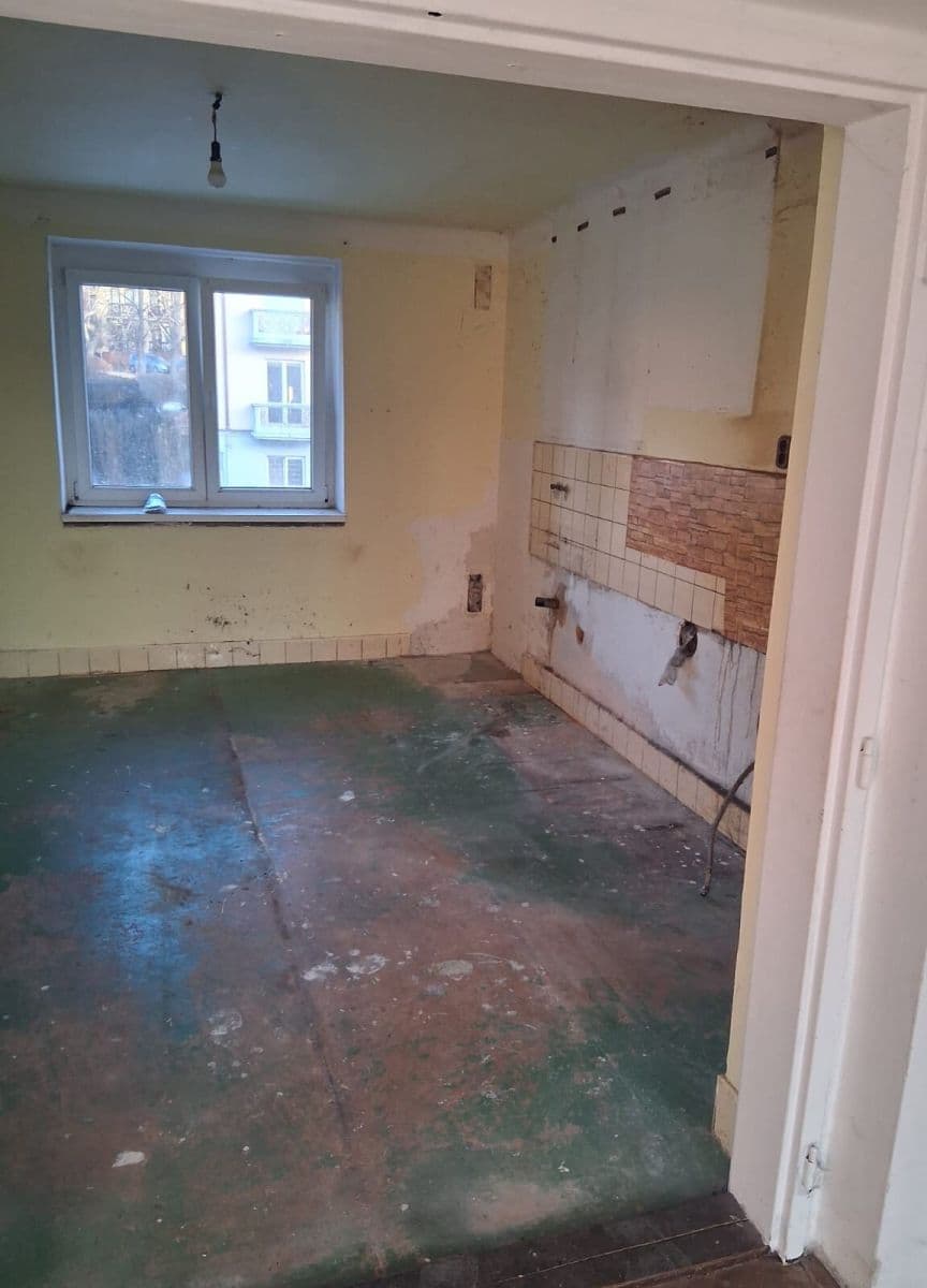 Predaj bytu 2-izbový 48 m², Lhotecká, Mníšek pod Brdy, Středočeský kraj Predaj bytu 2-izbový 48 m², Lhotecká, Mníšek pod Brdy, Středočeský kraj