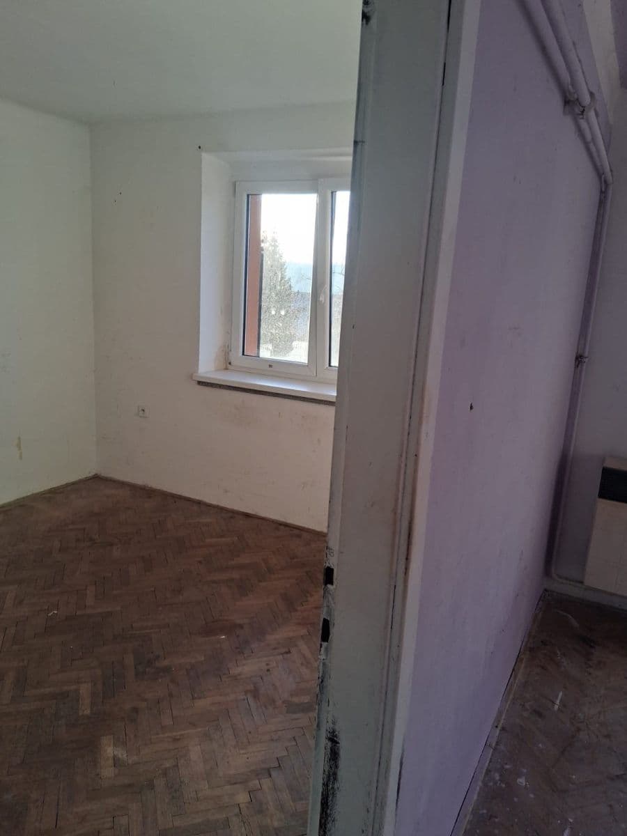 Predaj bytu 2-izbový 48 m², Lhotecká, Mníšek pod Brdy, Středočeský kraj Predaj bytu 2-izbový 48 m², Lhotecká, Mníšek pod Brdy, Středočeský kraj