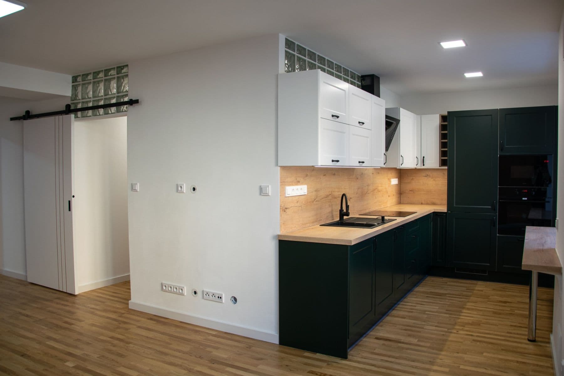 Predaj bytu 2-izbový 55 m², Březová, Karviná, Moravskoslezský kraj Predaj bytu 2-izbový 55 m², Březová, Karviná, Moravskoslezský kraj