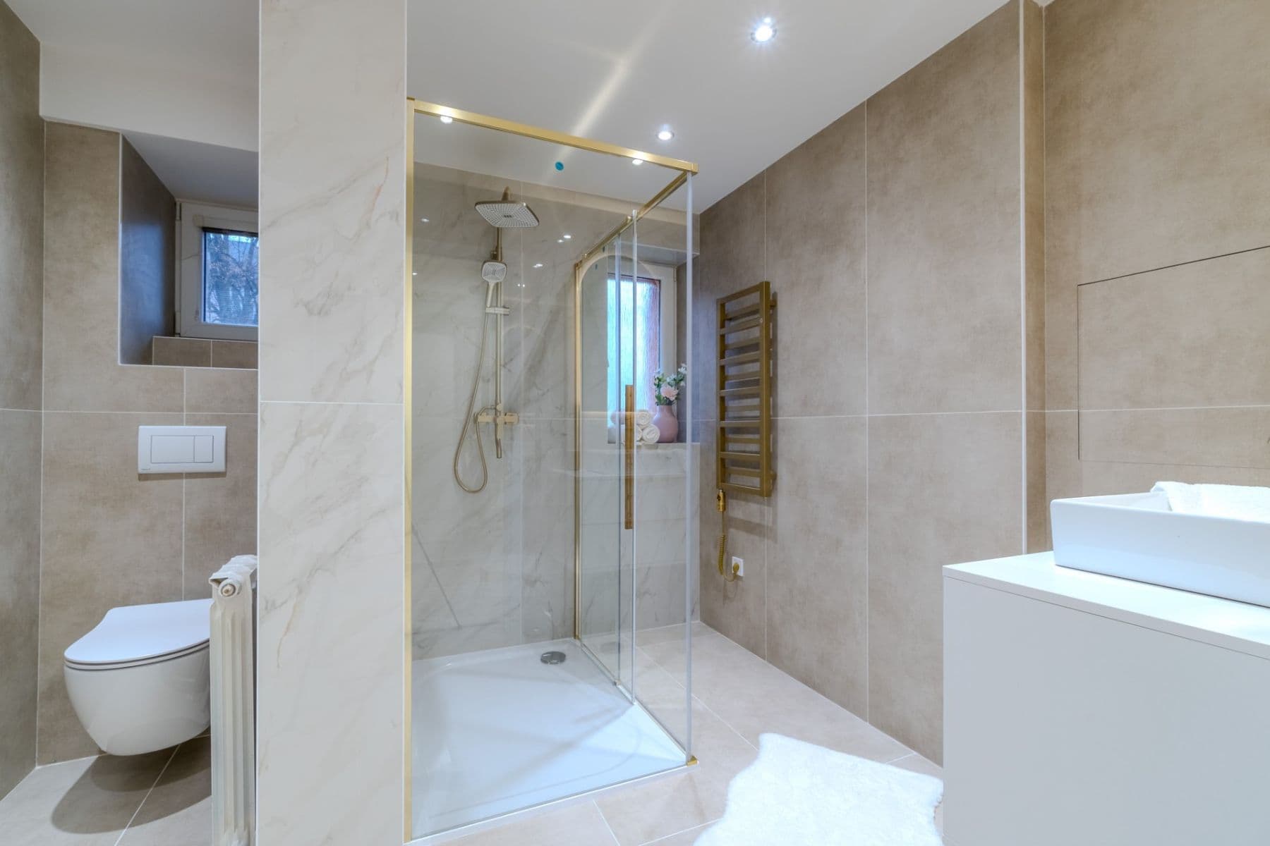 Predaj bytu 2-izbový 59 m², Horní, Ostrava, Moravskoslezský kraj Predaj bytu 2-izbový 59 m², Horní, Ostrava, Moravskoslezský kraj