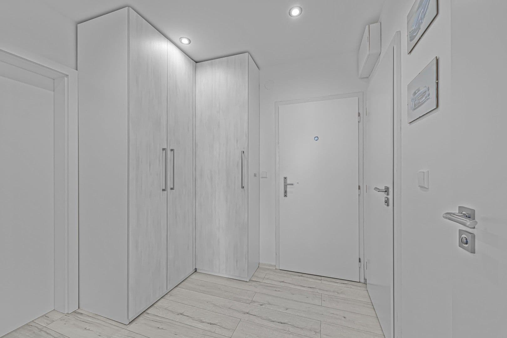 Prenájom bytu 2-izbový 44 m², Urbánkova, Praha, Praha Prenájom bytu 2-izbový 44 m², Urbánkova, Praha, Praha