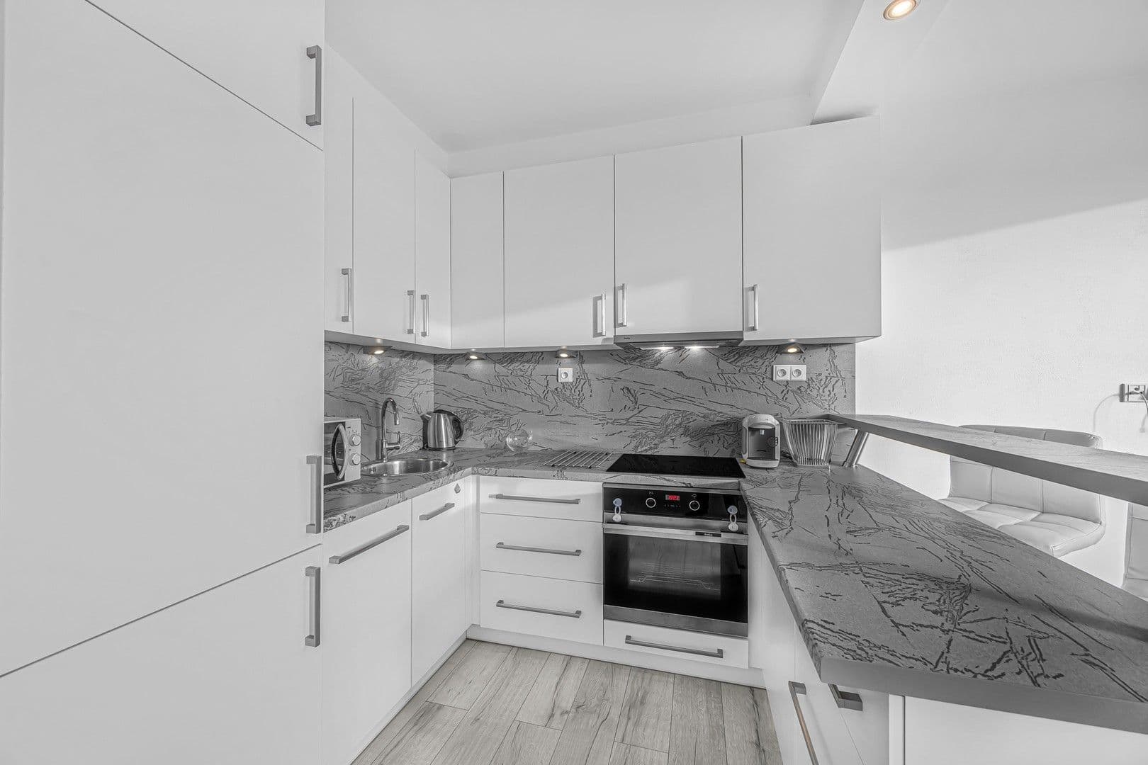 Prenájom bytu 2-izbový 44 m², Urbánkova, Praha, Praha Prenájom bytu 2-izbový 44 m², Urbánkova, Praha, Praha