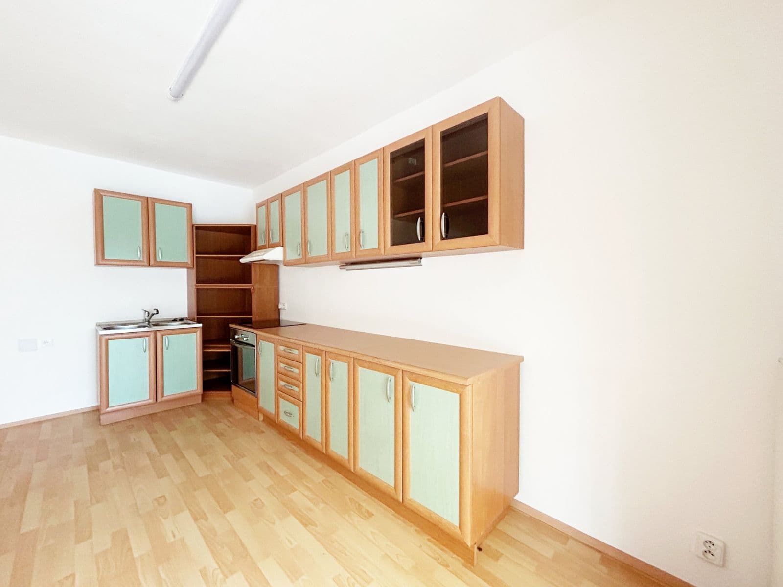 Prenájom domu 105 m², pozemek 80 m², Družstevní, Nehvizdy, Středočeský kraj Prenájom domu 105 m², pozemek 80 m², Družstevní, Nehvizdy, Středočeský kraj