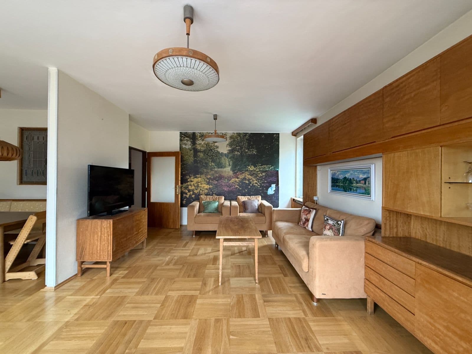 Prenájom bytu 3-izbový 90 m², Nad Křížkem, Praha, Praha Prenájom bytu 3-izbový 90 m², Nad Křížkem, Praha, Praha