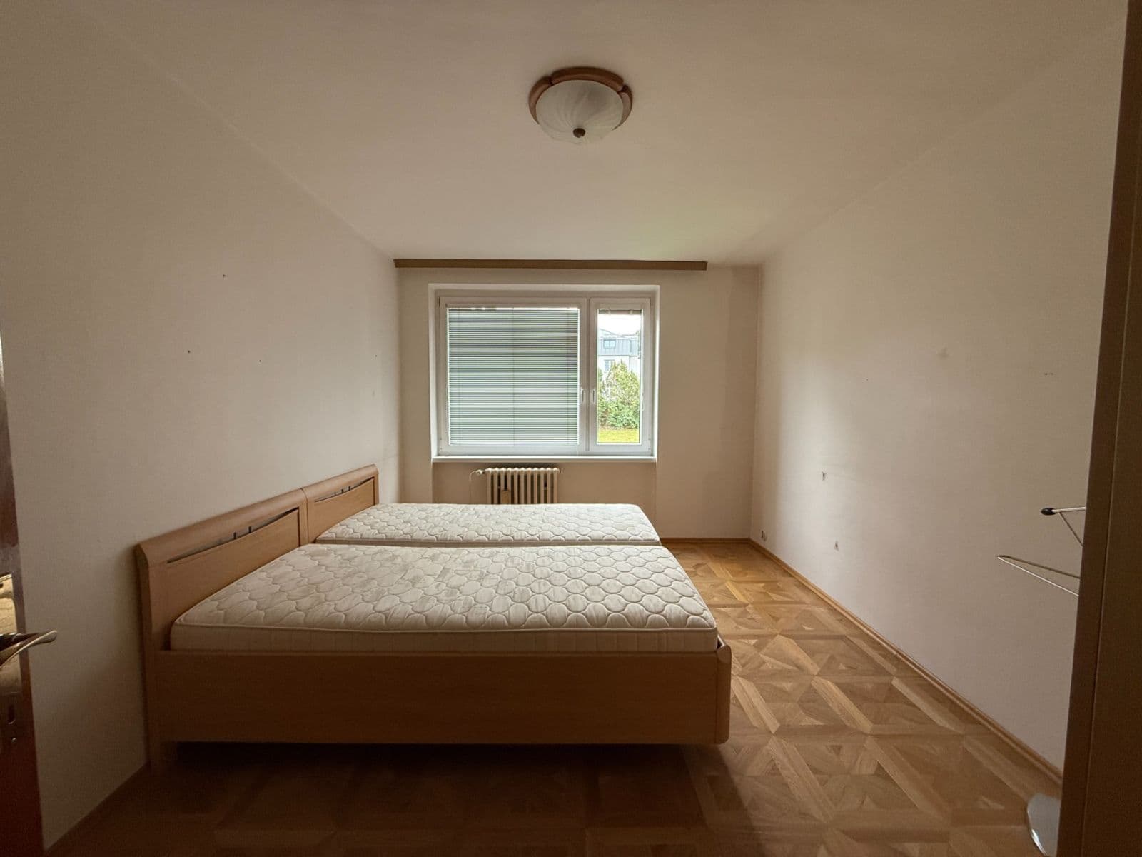 Prenájom bytu 3-izbový 90 m², Nad Křížkem, Praha, Praha Prenájom bytu 3-izbový 90 m², Nad Křížkem, Praha, Praha