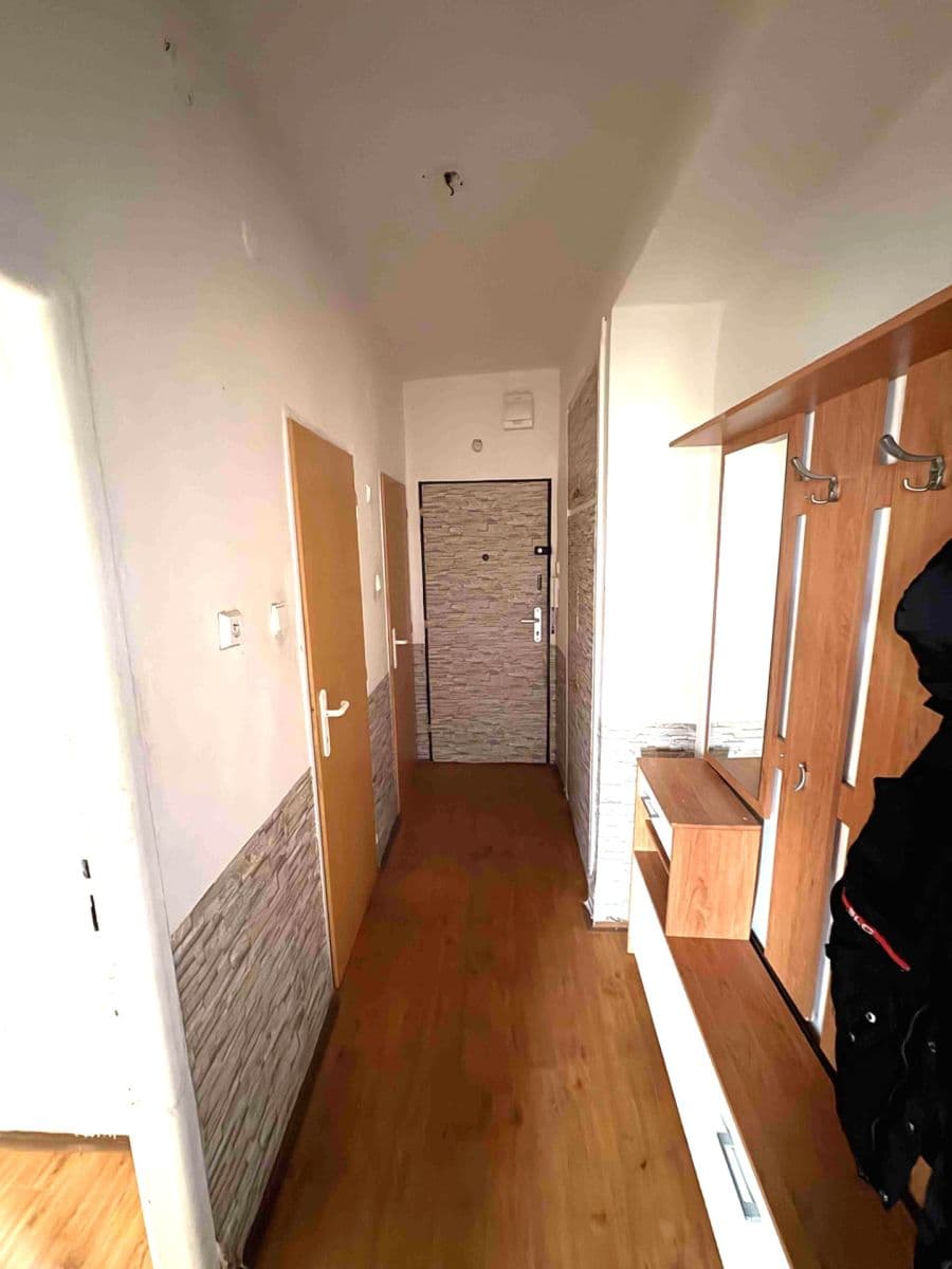 Predaj bytu 2-izbový 58 m², Studentská, Litvínov, Ústecký kraj Predaj bytu 2-izbový 58 m², Studentská, Litvínov, Ústecký kraj