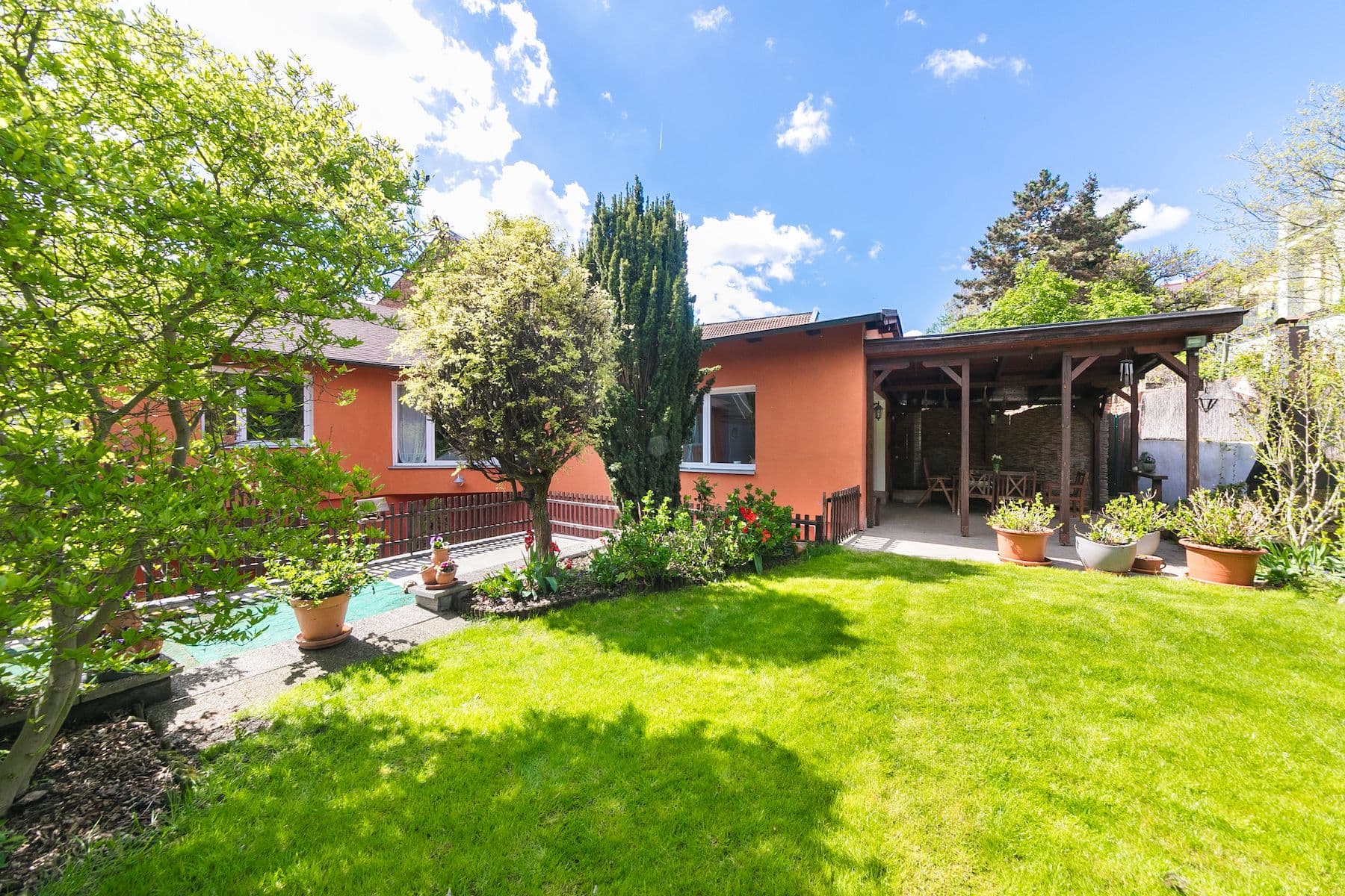 Predaj domu 247 m², pozemek 478 m², Zenklova, Praha, Praha Predaj domu 247 m², pozemek 478 m², Zenklova, Praha, Praha