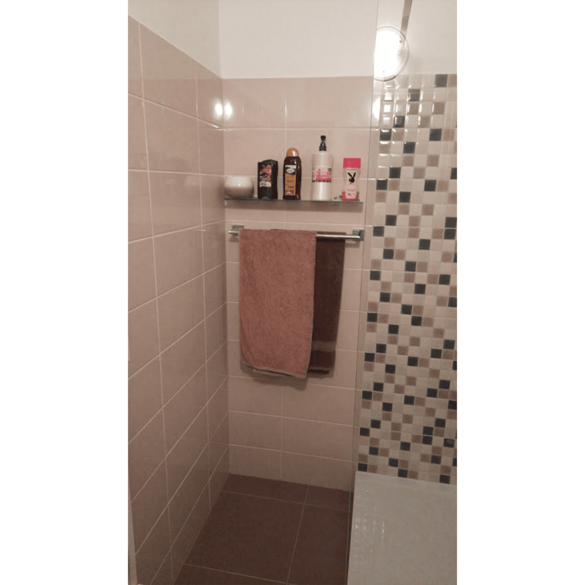 Prenájom bytu 2-izbový 46 m², Sosnovecká, Praha, Praha Prenájom bytu 2-izbový 46 m², Sosnovecká, Praha, Praha