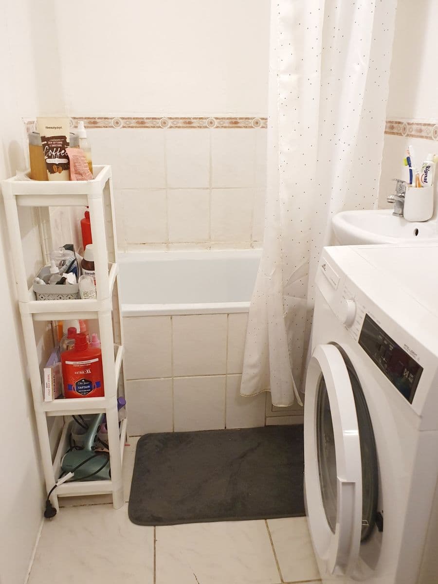 Predaj bytu 1-izbový 49 m², 28. října, Ostrava, Moravskoslezský kraj Predaj bytu 1-izbový 49 m², 28. října, Ostrava, Moravskoslezský kraj