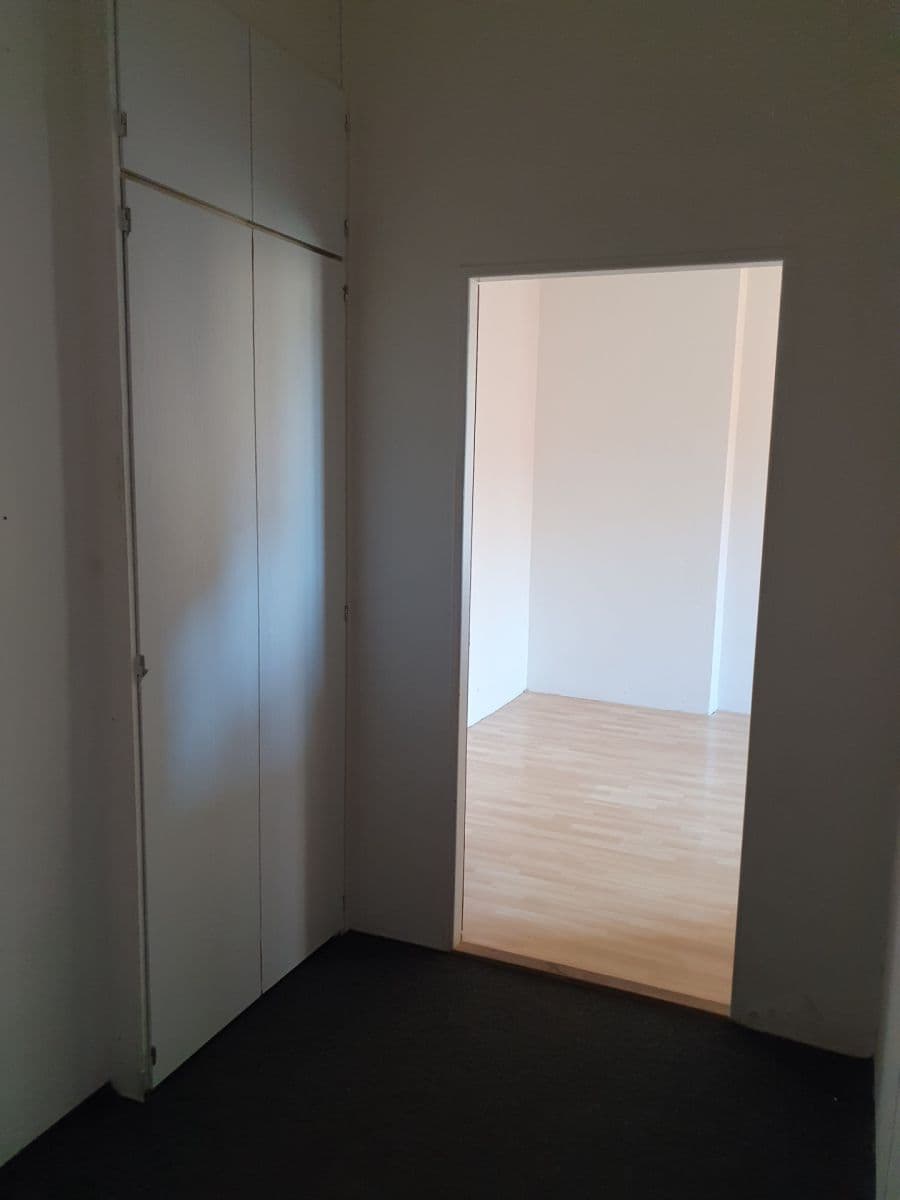 Predaj bytu 1-izbový 49 m², 28. října, Ostrava, Moravskoslezský kraj Predaj bytu 1-izbový 49 m², 28. října, Ostrava, Moravskoslezský kraj