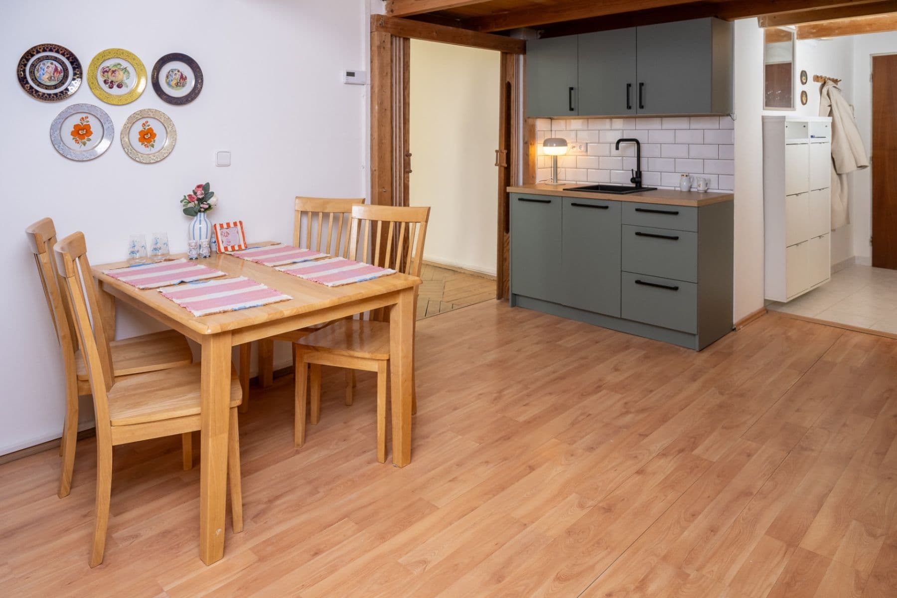 Prenájom bytu 2-izbový 59 m², Klatovská třída, Plzeň, Plzeňský kraj Prenájom bytu 2-izbový 59 m², Klatovská třída, Plzeň, Plzeňský kraj