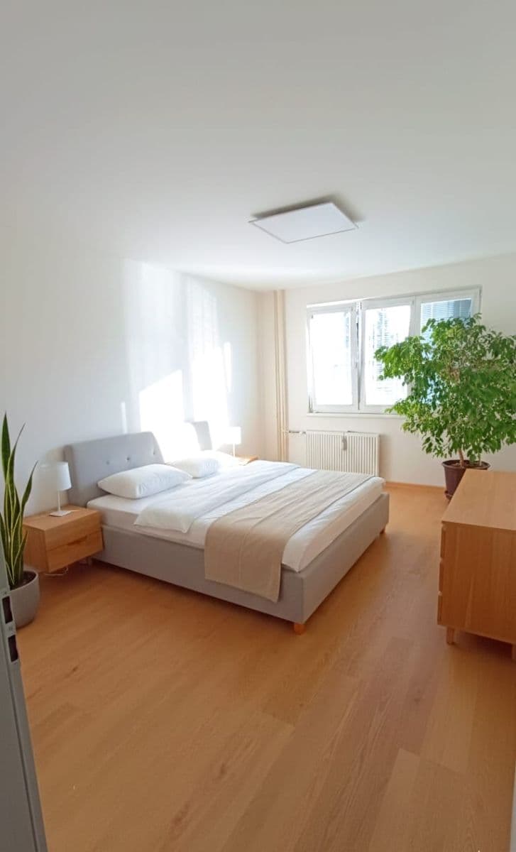 Predaj bytu 3-izbový 75 m², Počernická, Praha, Praha Predaj bytu 3-izbový 75 m², Počernická, Praha, Praha