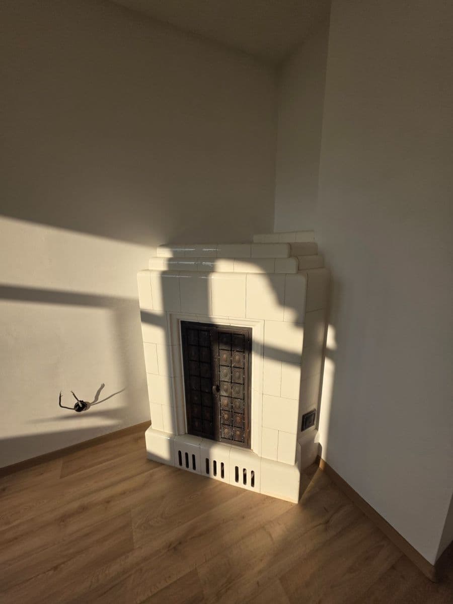 Prenájom bytu 3-izbový 60 m², Železná, Ústí nad Labem, Ústecký kraj Prenájom bytu 3-izbový 60 m², Železná, Ústí nad Labem, Ústecký kraj