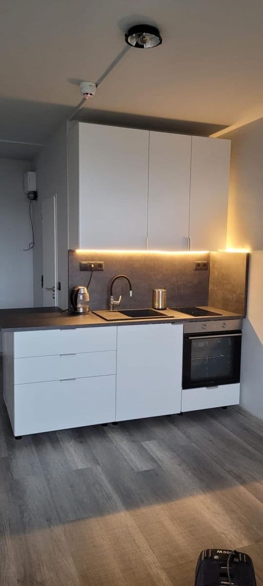 Predaj bytu 1-izbový 25 m², Děčínská, Praha, Praha Predaj bytu 1-izbový 25 m², Děčínská, Praha, Praha