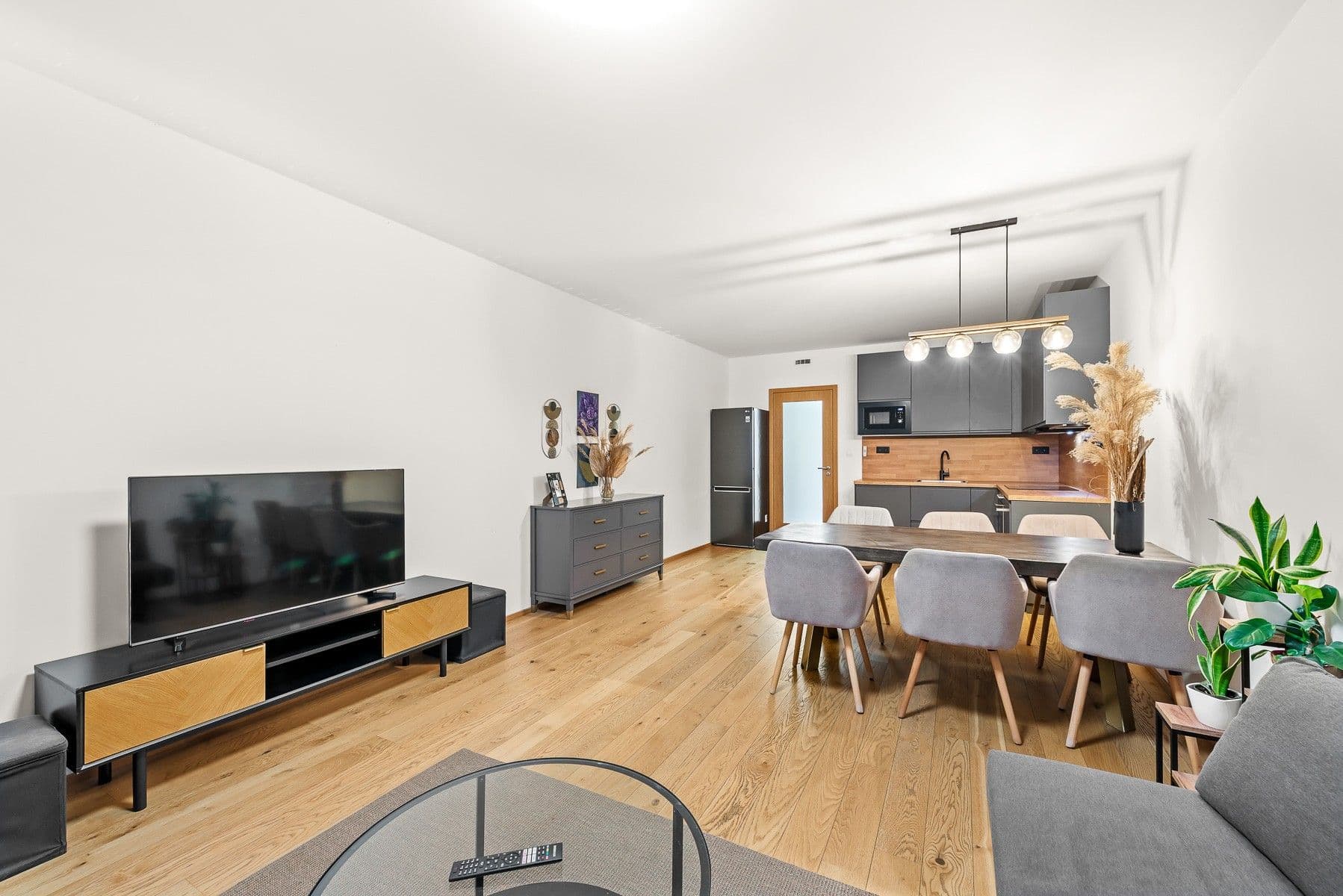 Prenájom bytu 3-izbový 81 m², Šiklové, Praha, Praha Prenájom bytu 3-izbový 81 m², Šiklové, Praha, Praha