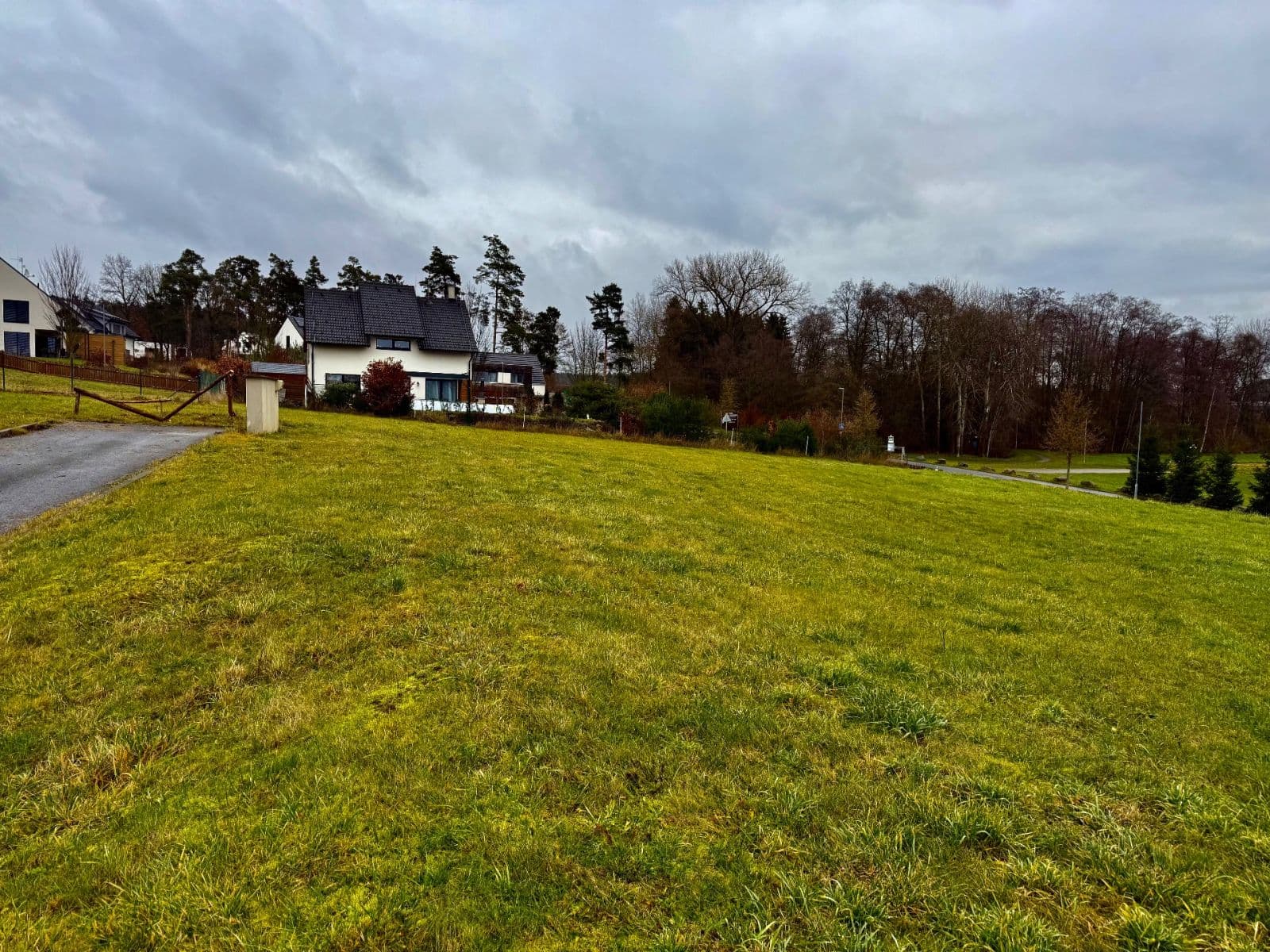 Predaj pozemku 1.010 m², Letkov, Plzeňský kraj Predaj pozemku 1.010 m², Letkov, Plzeňský kraj