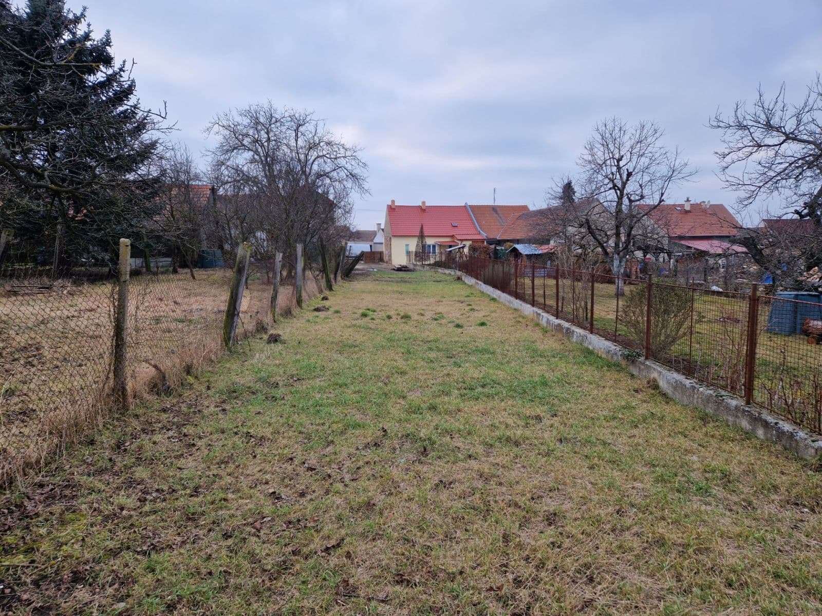 Predaj pozemku 506 m², Zadní, Pouzdřany, Jihomoravský kraj Predaj pozemku 506 m², Zadní, Pouzdřany, Jihomoravský kraj