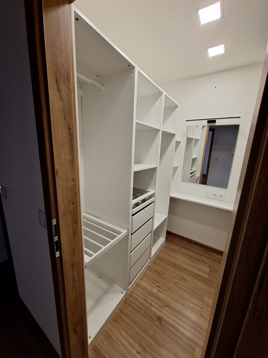 Predaj bytu 3-izbový 74 m², Janského, Praha, Praha Predaj bytu 3-izbový 74 m², Janského, Praha, Praha