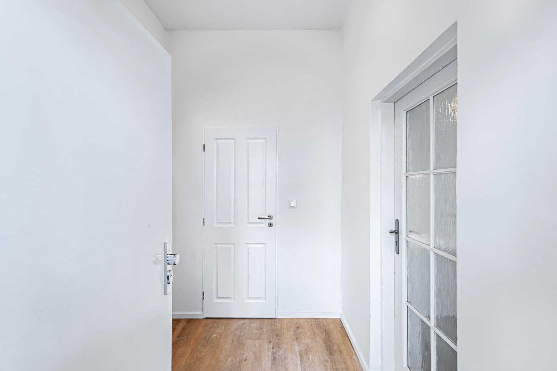 Prenájom bytu 1-izbový 26 m², U Kublova, Praha, Praha Prenájom bytu 1-izbový 26 m², U Kublova, Praha, Praha