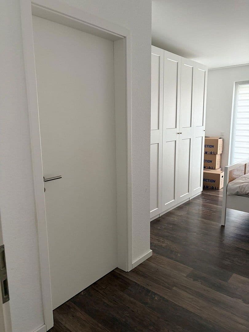 Prenájom bytu 3-izbový 94 m², Bonner Str. 103, Erftstadt, Severné Porýnie - Westfálsko Prenájom bytu 3-izbový 94 m², Bonner Str. 103, Erftstadt, Severné Porýnie - Westfálsko