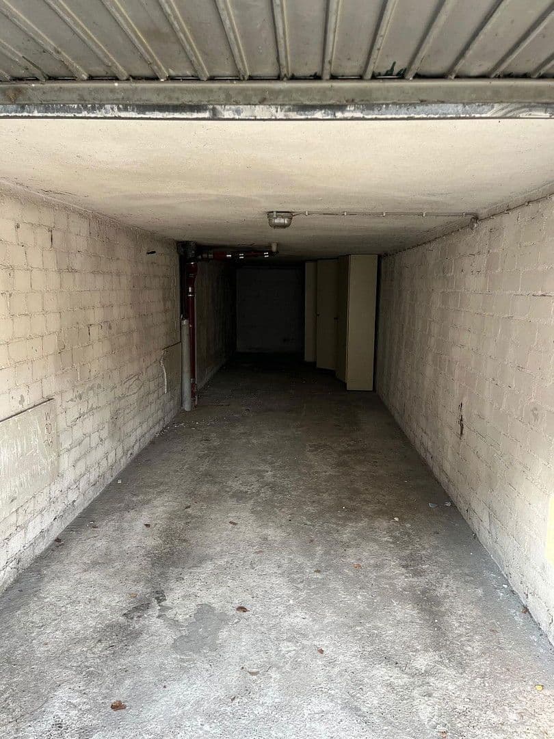 Predaj garáže, Rathelbeckstraße 354-356, Düsseldorf, Severné Porýnie - Westfálsko Predaj garáže, Rathelbeckstraße 354-356, Düsseldorf, Severné Porýnie - Westfálsko