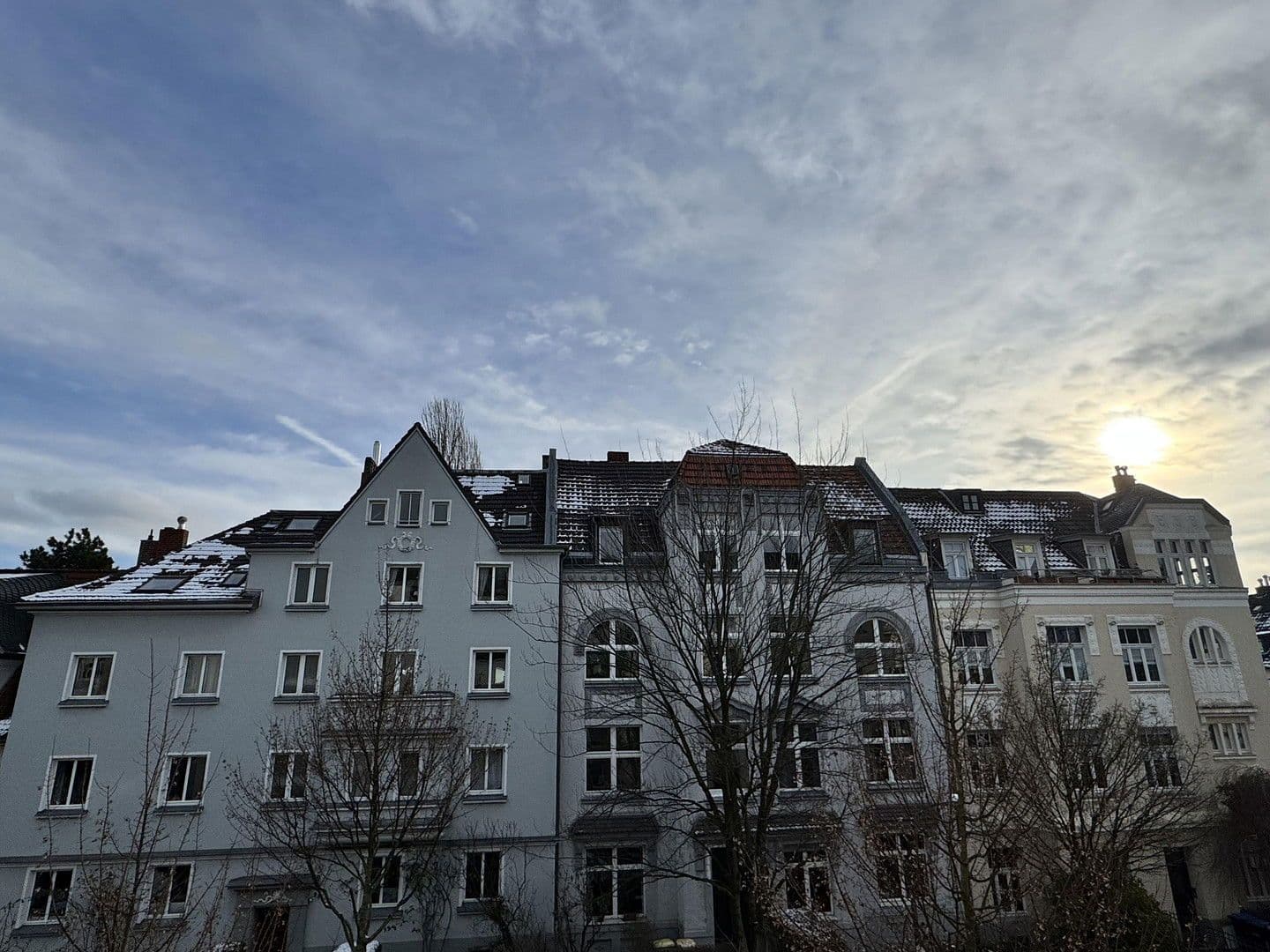 Prenájom bytu 3-izbový 77 m², Petersbergstr. 84, Köln, Severné Porýnie - Westfálsko Prenájom bytu 3-izbový 77 m², Petersbergstr. 84, Köln, Severné Porýnie - Westfálsko