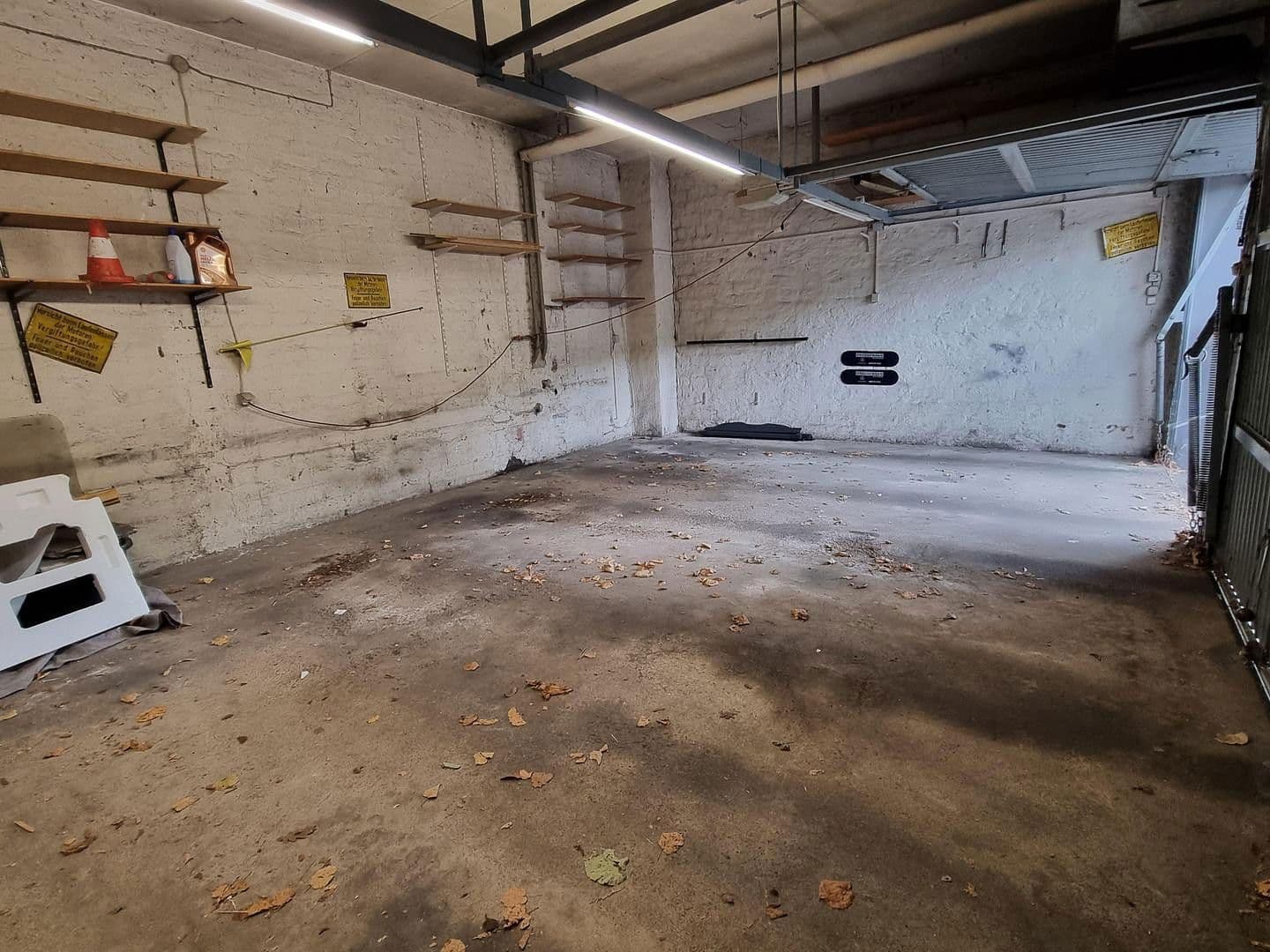 Predaj garáže, Hasselsstraße 73, Düsseldorf, Severné Porýnie - Westfálsko Predaj garáže, Hasselsstraße 73, Düsseldorf, Severné Porýnie - Westfálsko