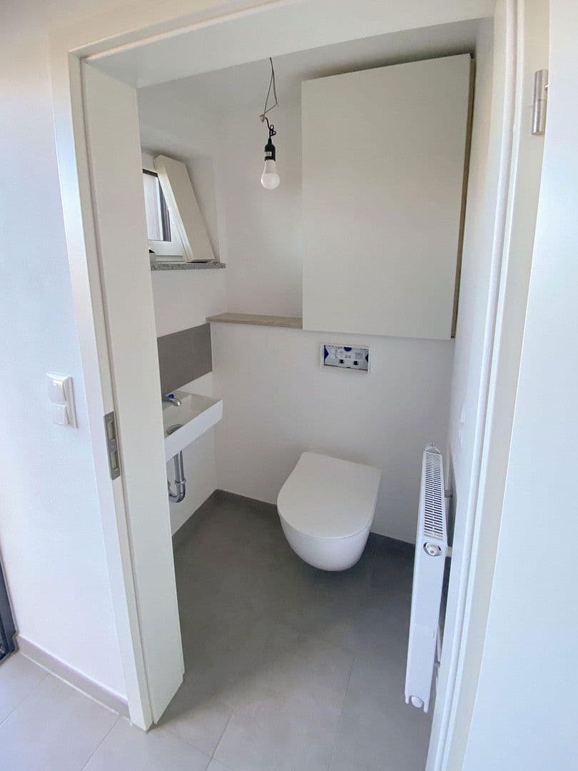 Predaj domu 256 m², pozemek 510 m², Konditorgaßl 4, Ruhmannsfelden, Bavorsko Predaj domu 256 m², pozemek 510 m², Konditorgaßl 4, Ruhmannsfelden, Bavorsko