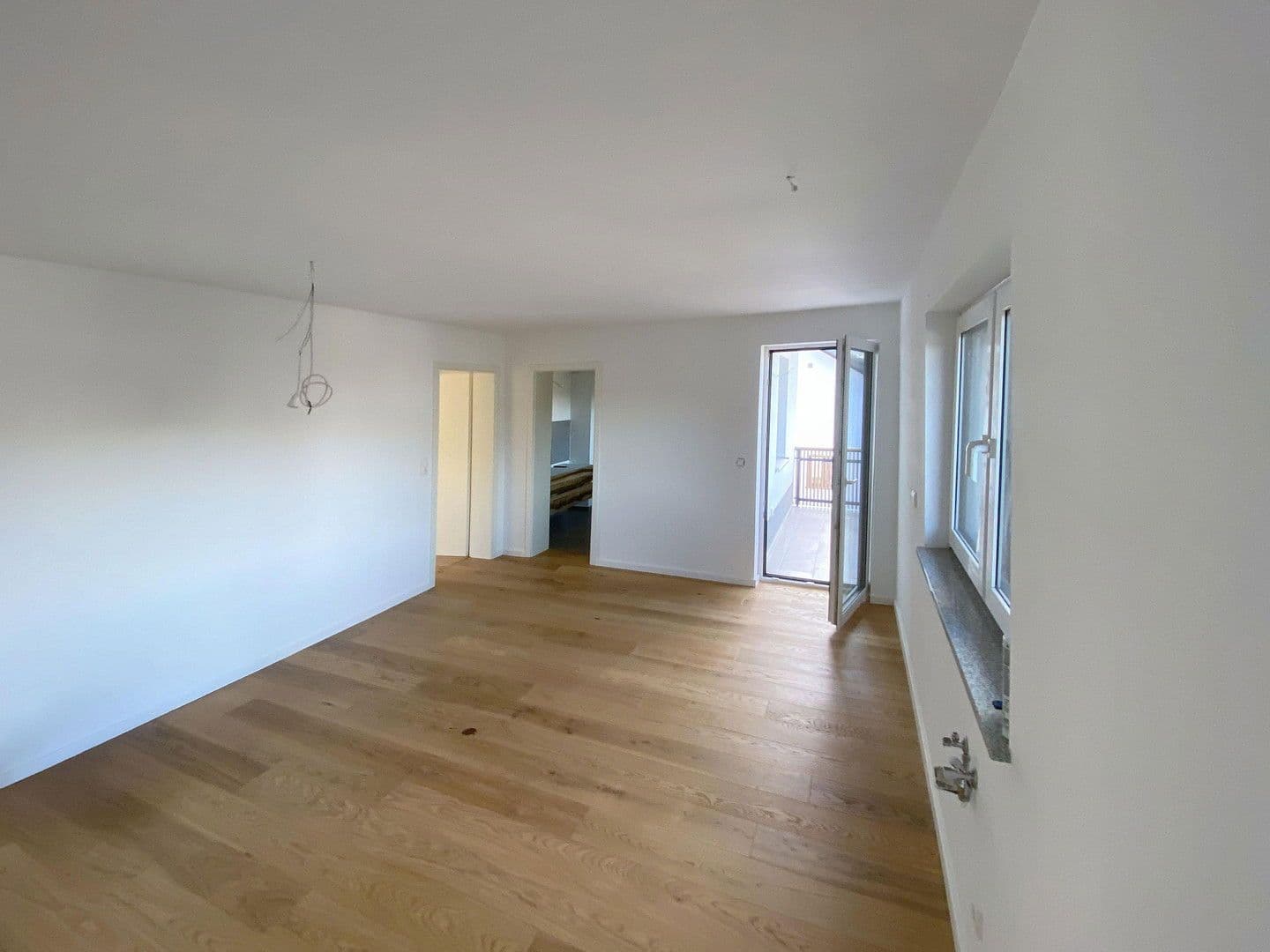 Predaj domu 256 m², pozemek 510 m², Konditorgaßl 4, Ruhmannsfelden, Bavorsko Predaj domu 256 m², pozemek 510 m², Konditorgaßl 4, Ruhmannsfelden, Bavorsko