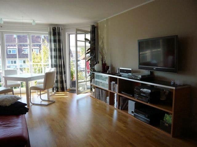 Prenájom bytu 3-izbový 103 m², Unterbrunnerstr. 8, München, Bavorsko Prenájom bytu 3-izbový 103 m², Unterbrunnerstr. 8, München, Bavorsko