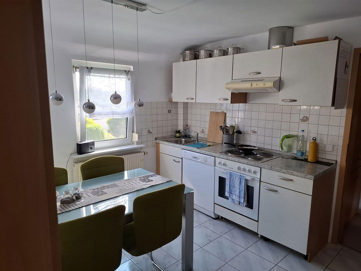 Prenájom bytu 3-izbový 62 m², Stuttgart, Bádensko-Wurttembersko Prenájom bytu 3-izbový 62 m², Stuttgart, Bádensko-Wurttembersko