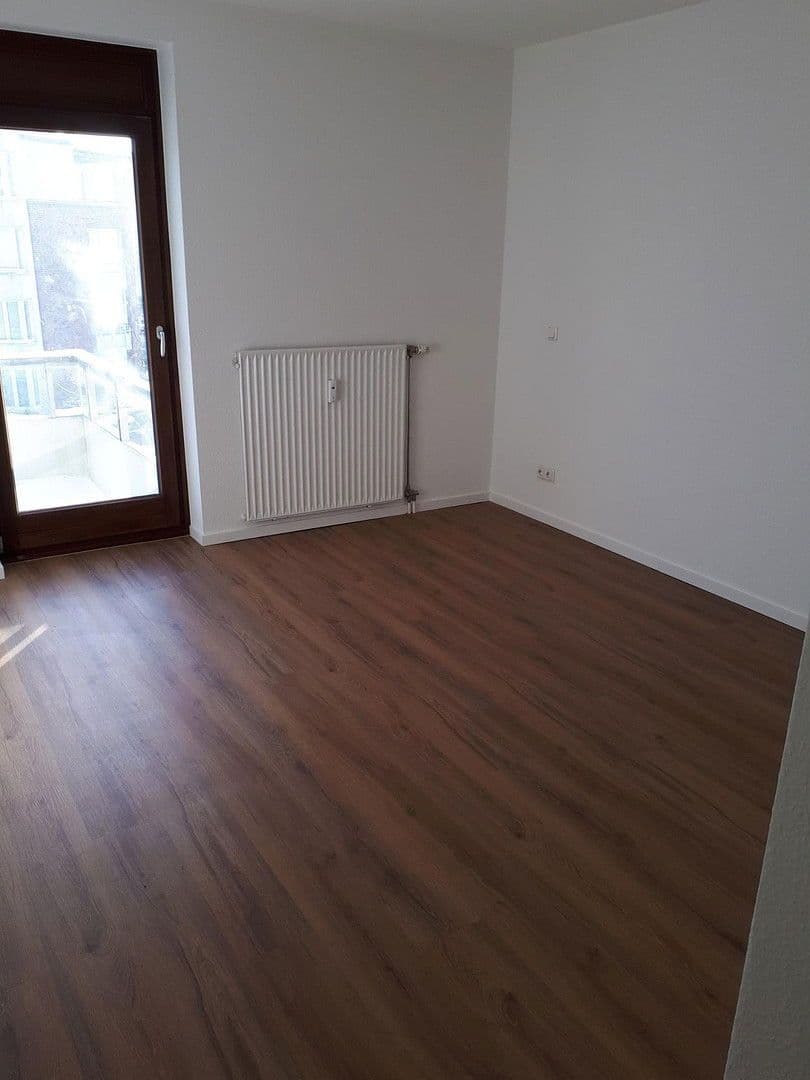 Prenájom bytu 2-izbový 61 m², Brahmsstr.16, Lübeck, Šlezvicko-Holštajnsko Prenájom bytu 2-izbový 61 m², Brahmsstr.16, Lübeck, Šlezvicko-Holštajnsko