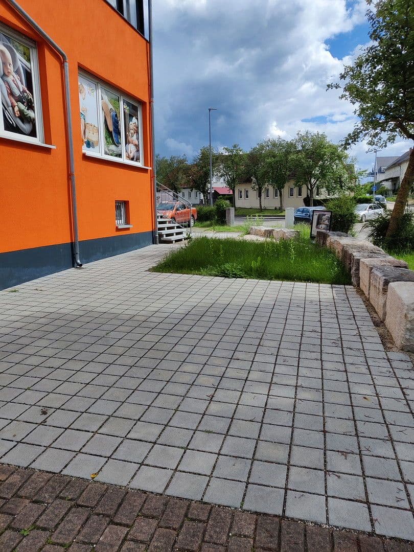 Prenájom kancelárie 240 m², Anbacherstr. 26, Gunzenhausen, Bavorsko Prenájom kancelárie 240 m², Anbacherstr. 26, Gunzenhausen, Bavorsko