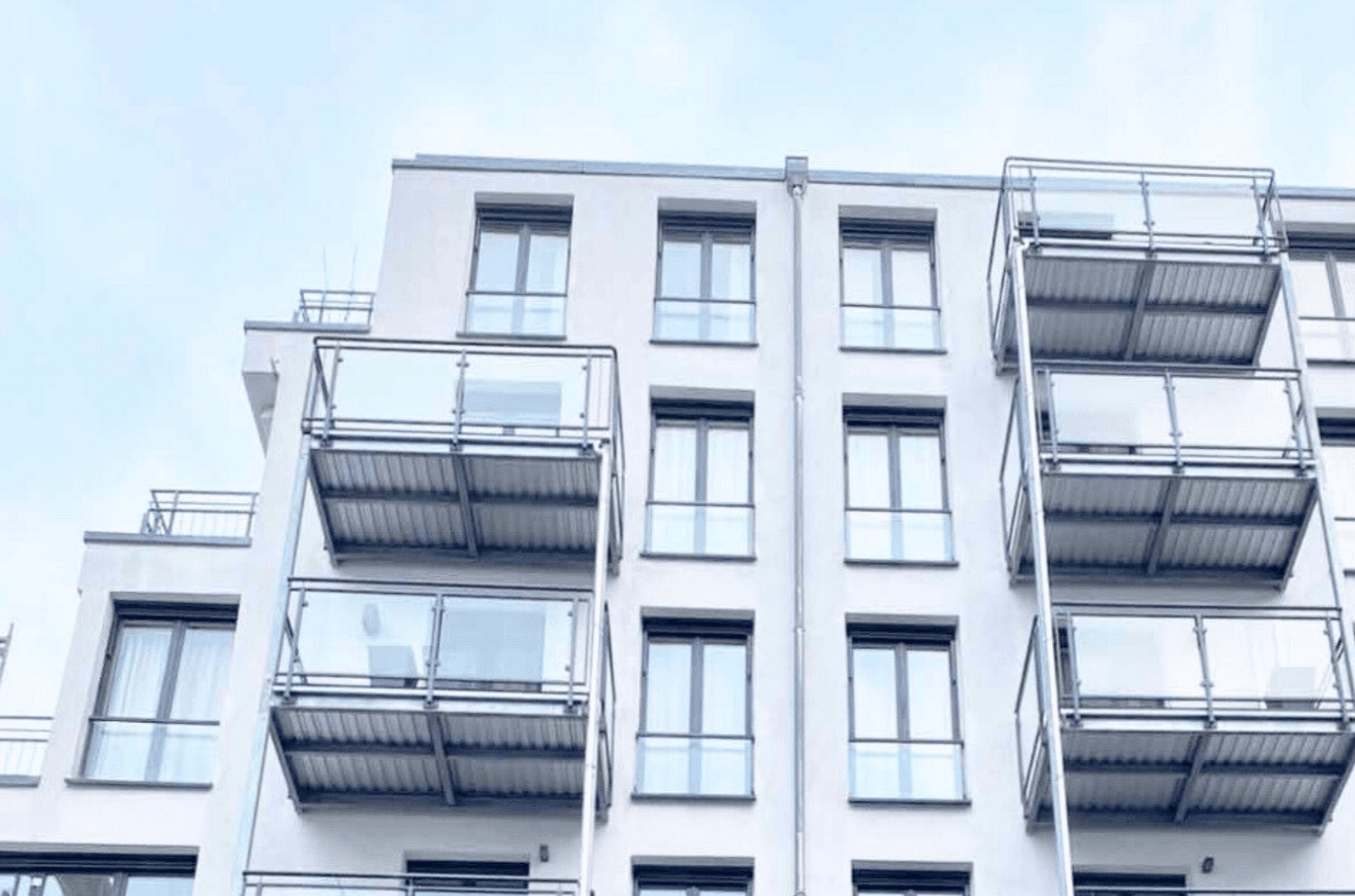 Prenájom bytu 2-izbový 73 m², Schillerstraße 7A, Berlin, Berlín Prenájom bytu 2-izbový 73 m², Schillerstraße 7A, Berlin, Berlín