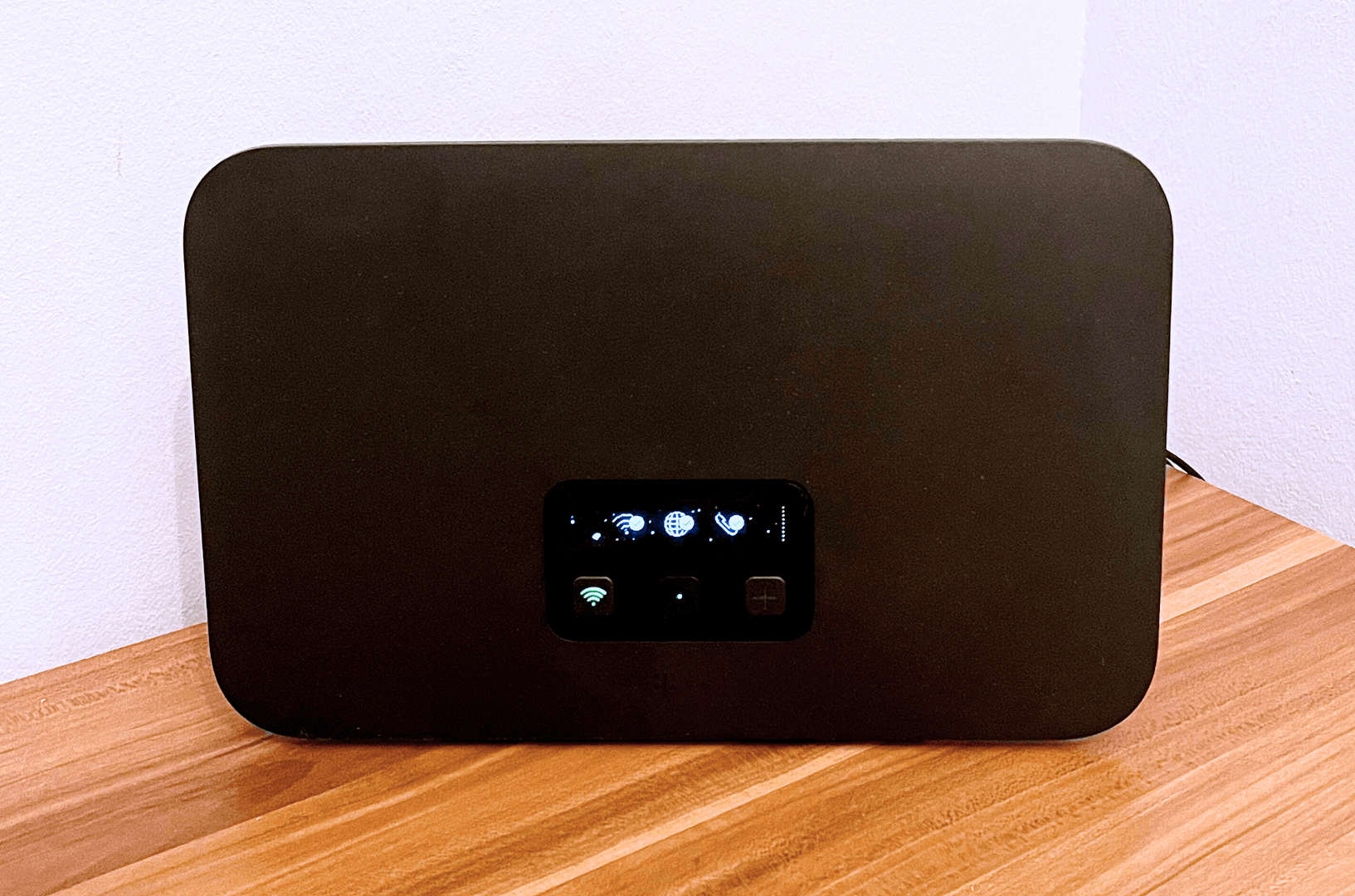 Prenájom bytu 2-izbový 73 m², Schillerstraße 7A, Berlin, Berlín Prenájom bytu 2-izbový 73 m², Schillerstraße 7A, Berlin, Berlín