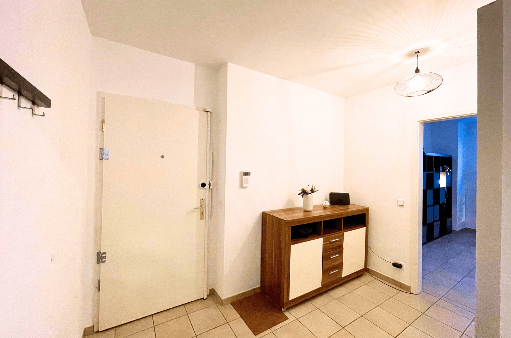 Prenájom bytu 2-izbový 73 m², Schillerstraße 7A, Berlin, Berlín Prenájom bytu 2-izbový 73 m², Schillerstraße 7A, Berlin, Berlín