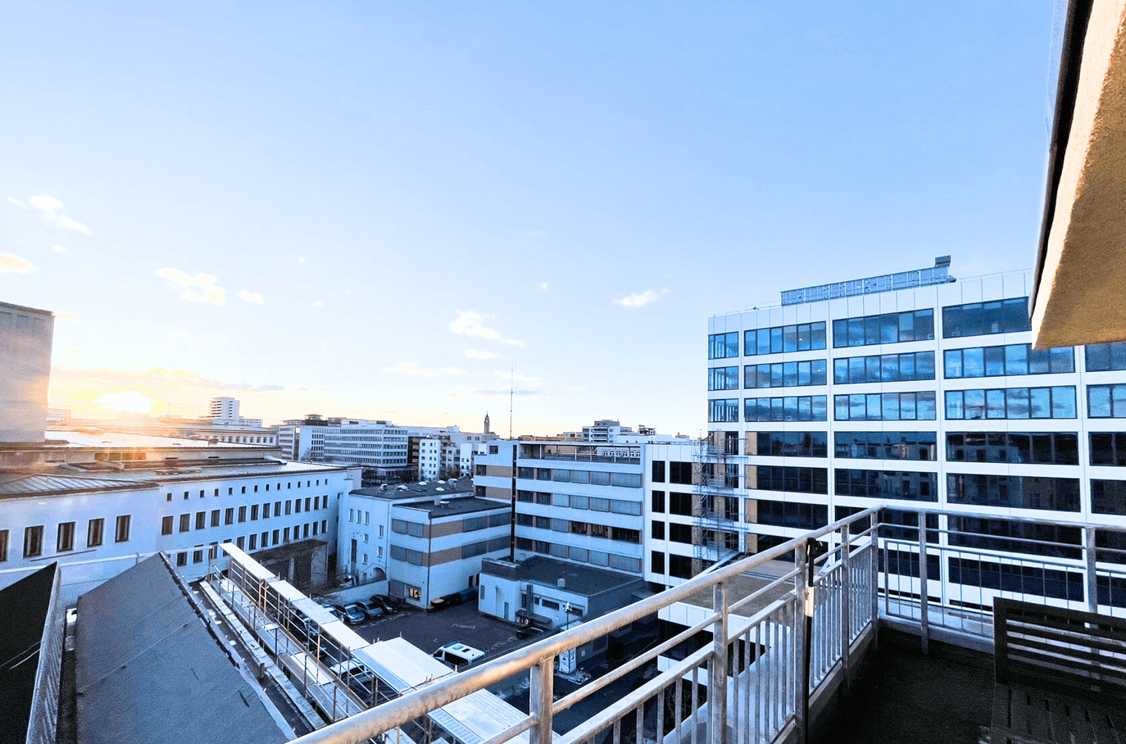 Prenájom bytu 2-izbový 73 m², Schillerstraße 7A, Berlin, Berlín Prenájom bytu 2-izbový 73 m², Schillerstraße 7A, Berlin, Berlín