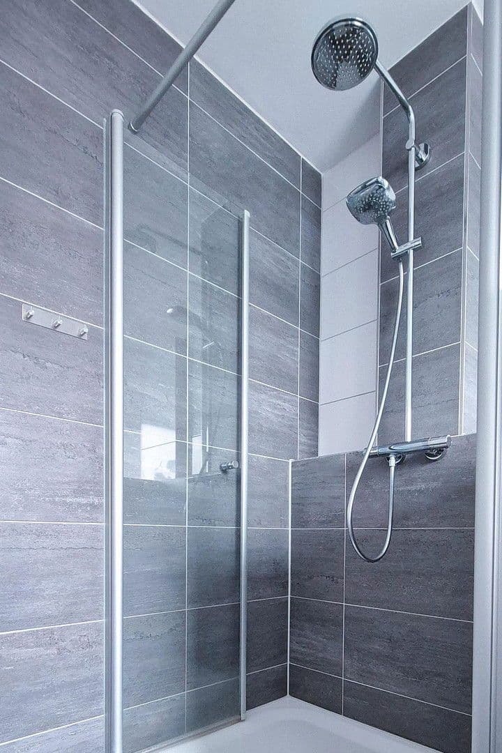 Predaj bytu 3-izbový 101 m², Ludwigshafen am Rhein, Porýnie-Falcko Predaj bytu 3-izbový 101 m², Ludwigshafen am Rhein, Porýnie-Falcko