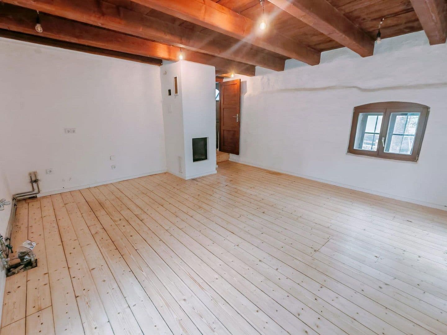 Predaj domu 130 m², pozemek 2.678 m², Manthalstr. 2, Berg, Bavorsko Predaj domu 130 m², pozemek 2.678 m², Manthalstr. 2, Berg, Bavorsko