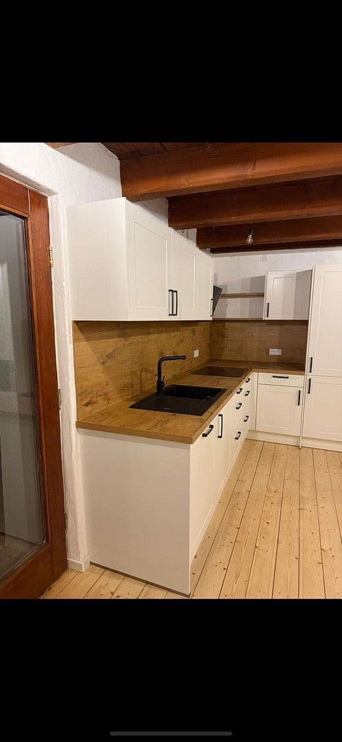 Predaj domu 130 m², pozemek 2.678 m², Manthalstr. 2, Berg, Bavorsko Predaj domu 130 m², pozemek 2.678 m², Manthalstr. 2, Berg, Bavorsko