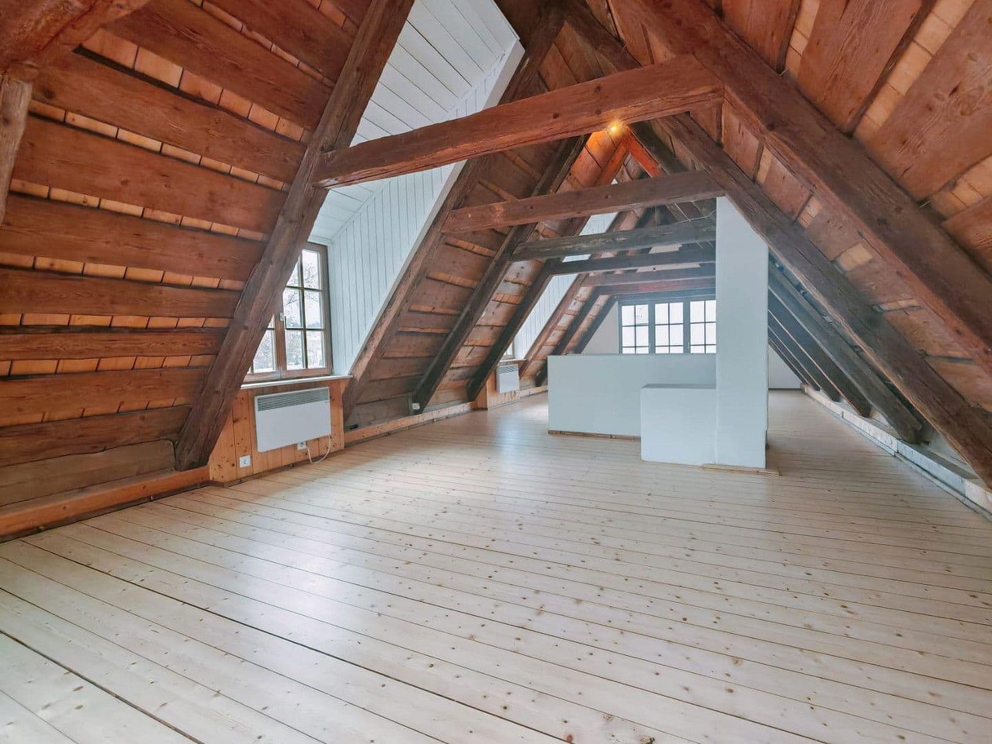 Predaj domu 130 m², pozemek 2.678 m², Manthalstr. 2, Berg, Bavorsko Predaj domu 130 m², pozemek 2.678 m², Manthalstr. 2, Berg, Bavorsko