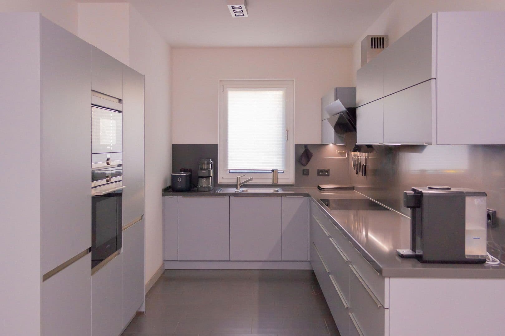 Predaj domu 157 m², pozemek 235 m², Berlin, Berlín Predaj domu 157 m², pozemek 235 m², Berlin, Berlín