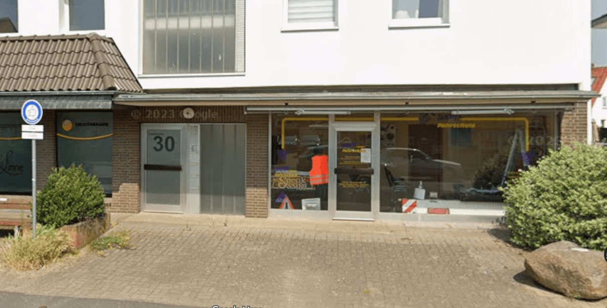 Prenájom nebytového priestoru 40 m², Hauptstr. 30, Ronnenberg, Dolné Sasko Prenájom nebytového priestoru 40 m², Hauptstr. 30, Ronnenberg, Dolné Sasko