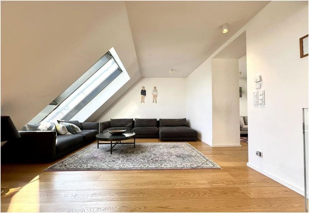 Predaj bytu 293 m², Sollingergasse 23, Wien, Viedeň Predaj bytu 293 m², Sollingergasse 23, Wien, Viedeň