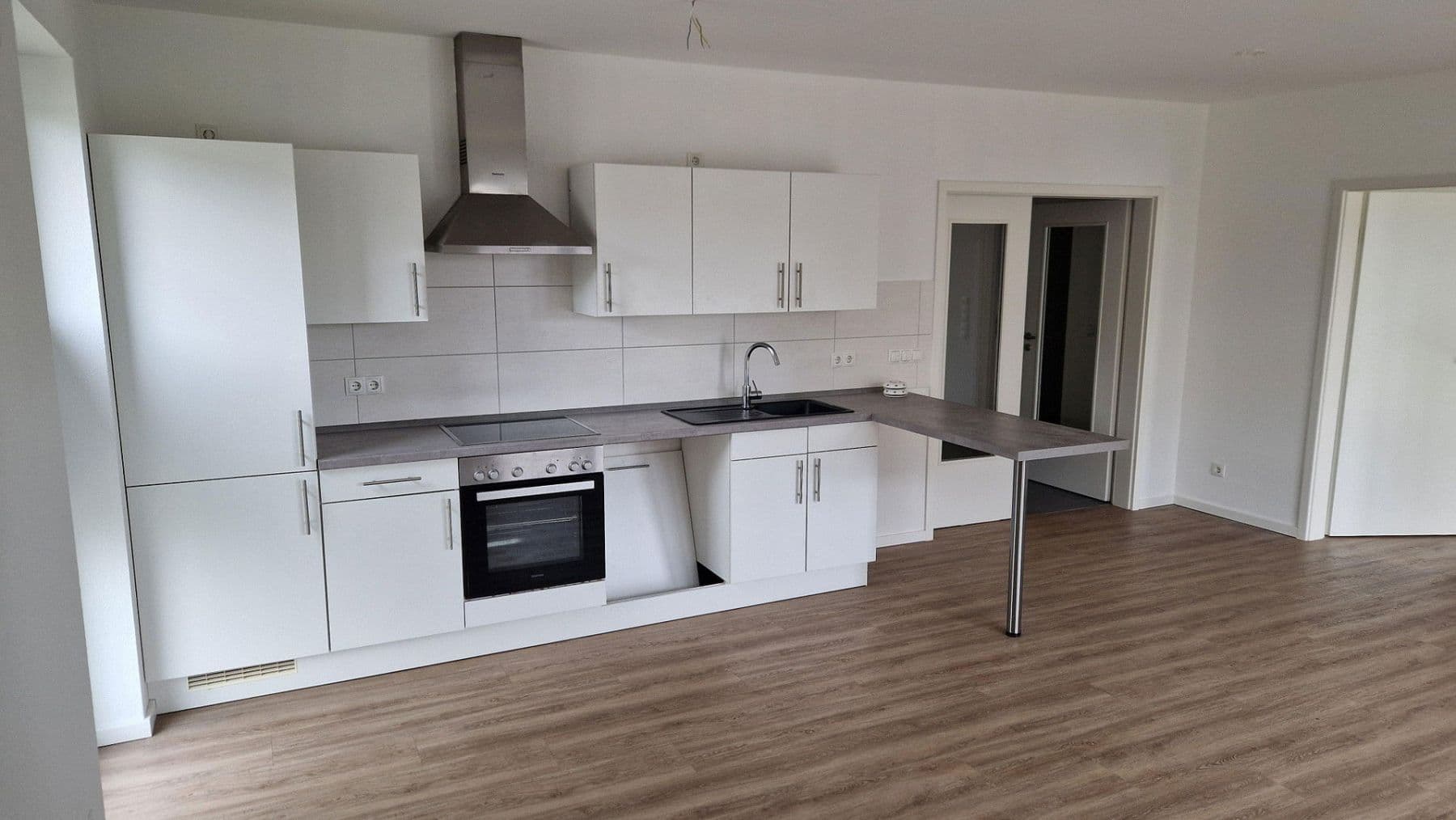 Prenájom bytu 2-izbový 66 m², Kurzer Weg 10, Bardowick, Dolné Sasko Prenájom bytu 2-izbový 66 m², Kurzer Weg 10, Bardowick, Dolné Sasko