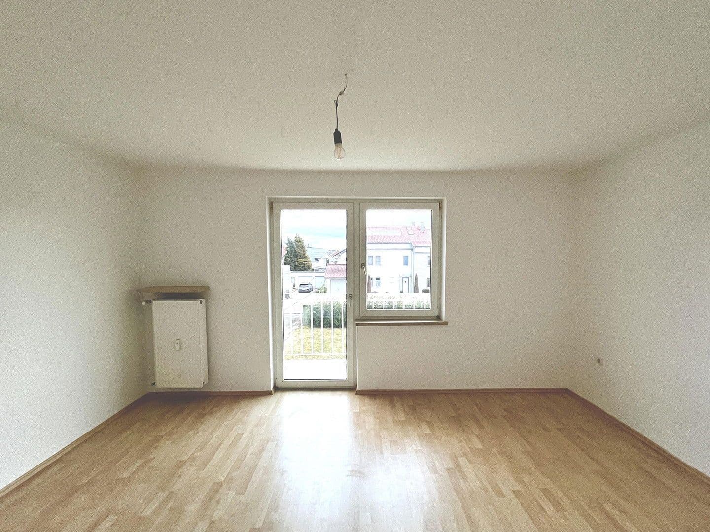 Prenájom bytu 3-izbový 82 m², Marktlerstrasse 60, Burghausen, Bavorsko Prenájom bytu 3-izbový 82 m², Marktlerstrasse 60, Burghausen, Bavorsko