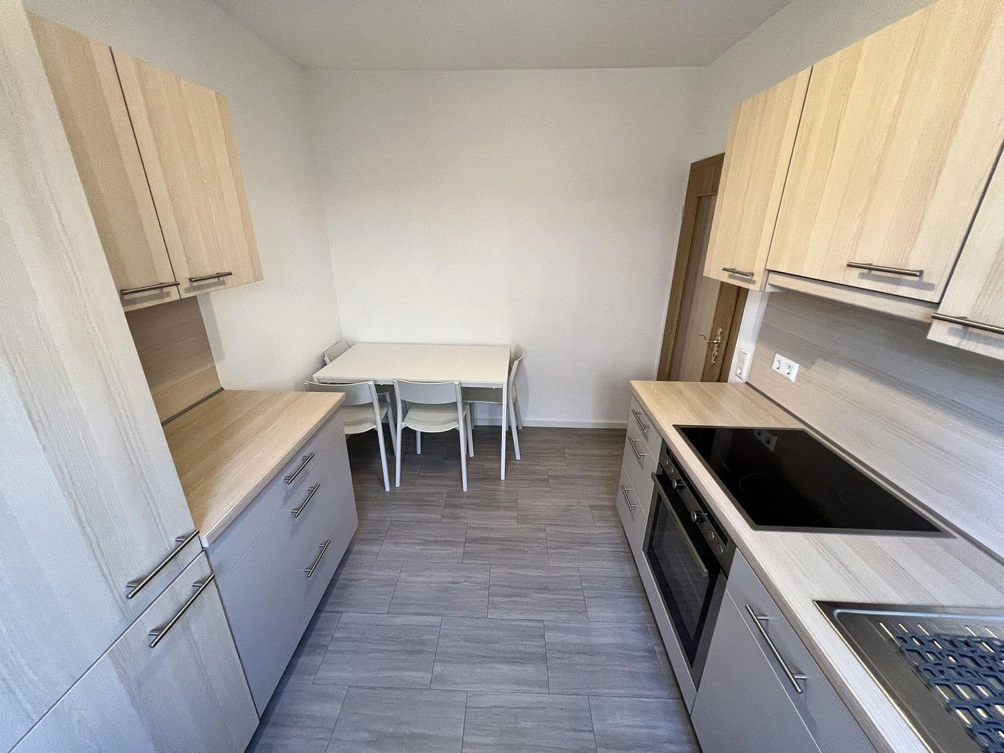 Prenájom bytu 2-izbový 53 m², Freihofstrasse 89, Göppingen, Bádensko-Wurttembersko Prenájom bytu 2-izbový 53 m², Freihofstrasse 89, Göppingen, Bádensko-Wurttembersko