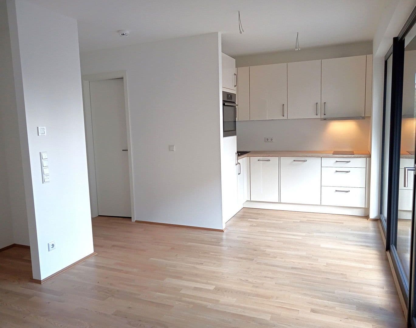 Prenájom bytu 1-izbový 35 m², Bossestr. 7, Berlin, Berlín Prenájom bytu 1-izbový 35 m², Bossestr. 7, Berlin, Berlín