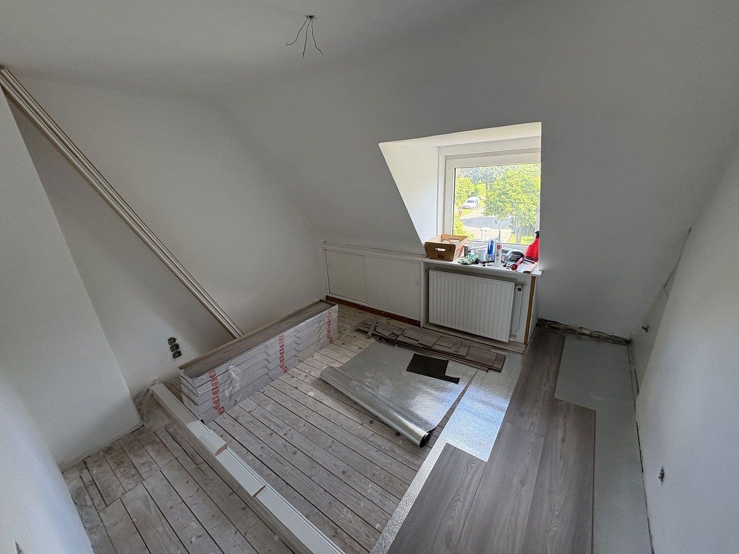 Predaj domu 89 m², pozemek 179 m², Stade, Dolné Sasko Predaj domu 89 m², pozemek 179 m², Stade, Dolné Sasko